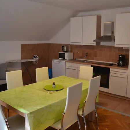 With A Parking Space - 13534 Apartment Zadar