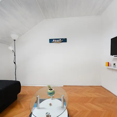 With A Parking Space - 13534 * Zadar